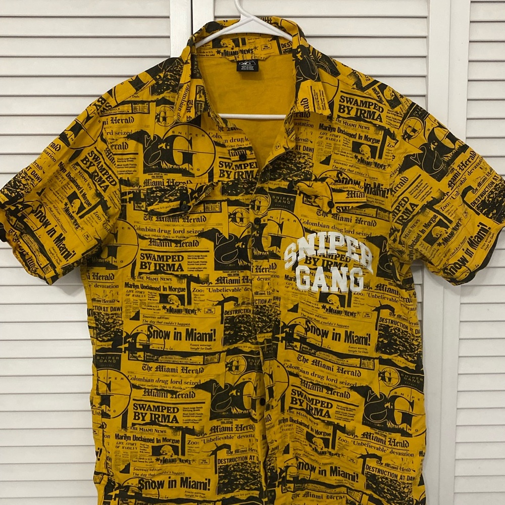 Sniper gang button up newspaper size medium
